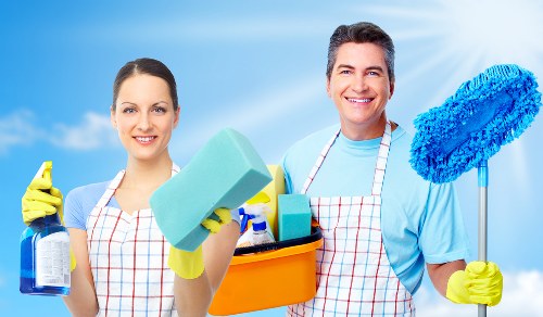 End of tenancy cleaning in SW15 for a fresh property handover